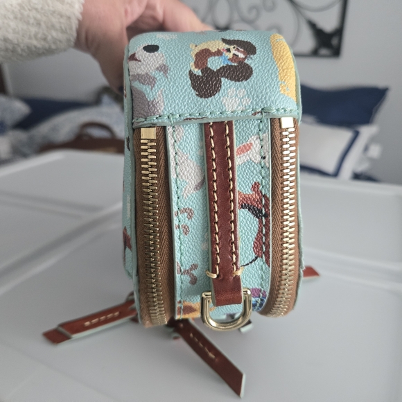 Dooney & Bourke Aqua Dog Print Cosmetic Case with Tan Trim - Picture 7 of 11